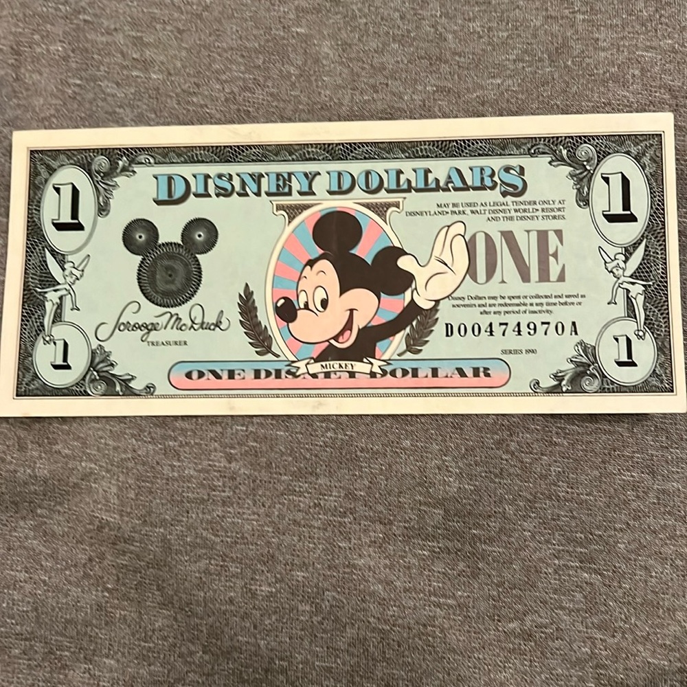 1990 Disney Dollar